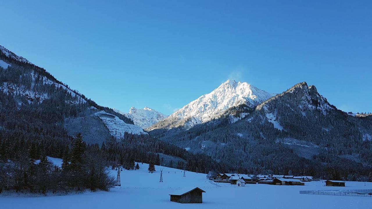 Alpenchalet Vils Tirol Exterior foto